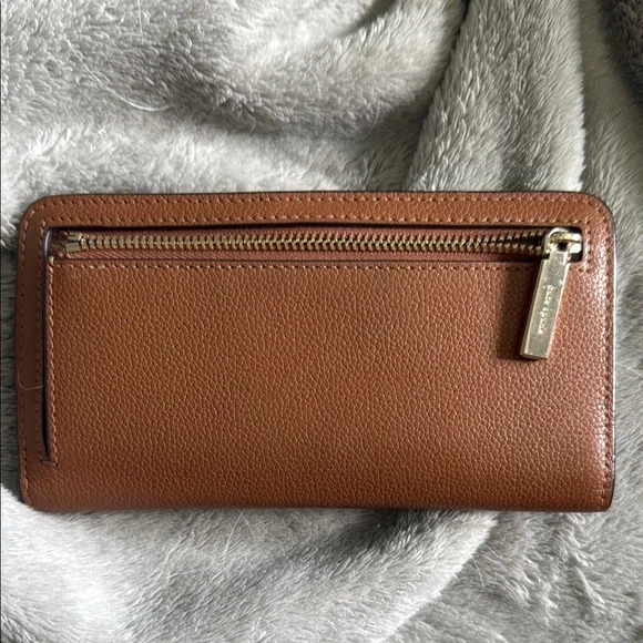Kate Spade Tan Leather Wallet with Gold Logo - Picture 2 of 3